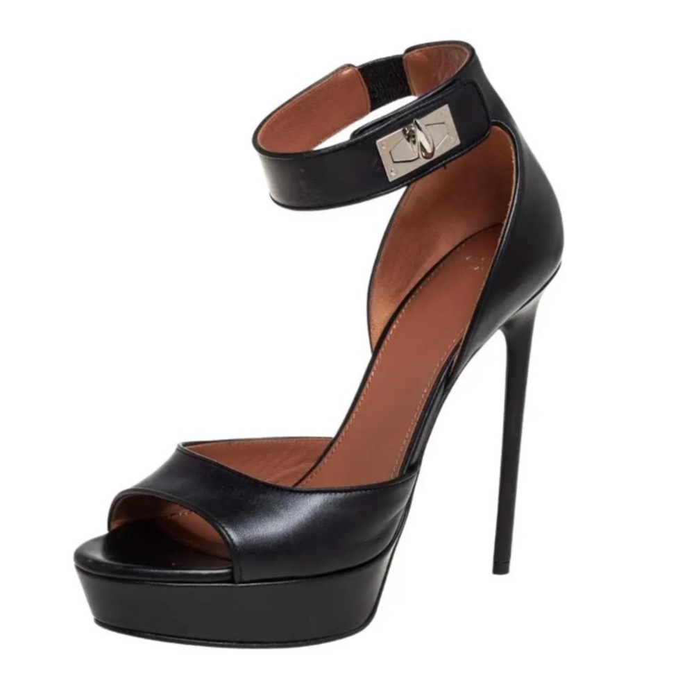 Givenchy Black Leather Shark Tooth
Ankle Strap Open Toe Platform Sandals
Size 39